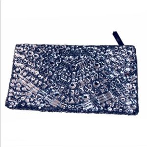 🆕 Victoria’s Secret jewel encrusted clutch purse